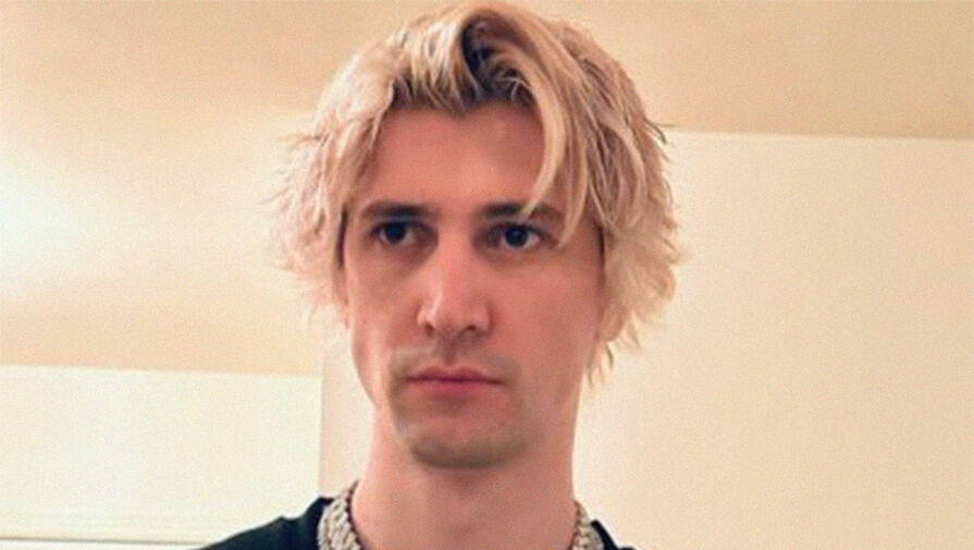 Стример xQc после спора с экс-партнершей в прямом эфире рассказал, что не был женат