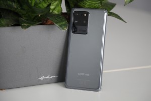 Смартфоны линейки Samsung Galaxy S20 подешевели в России