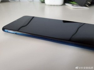 Огромный смартфон Honor X10 Max показали на фото