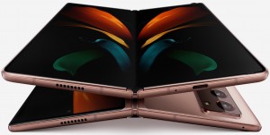 Samsung Galaxy Z Fold 2 получил защиту от коррозии