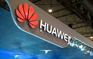 LG и Samsung заявили о приостановке поставок дисплейных панелей для Huawei