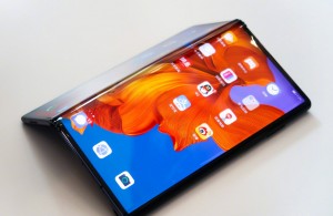 Как выбрать чехол для Huawei Mate Xs