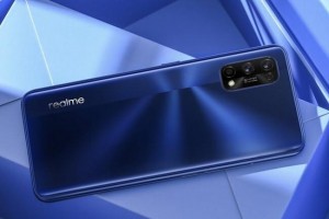 В России бесплатно меняют разбитый экран Realme 7 Pro