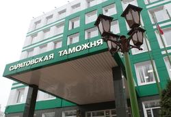 На иностранца заведено дело за предложение взятки таможеннику