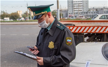 Жительница Сосновоборска спрятала залоговую машину, но она случайно попала на фото в объявлении