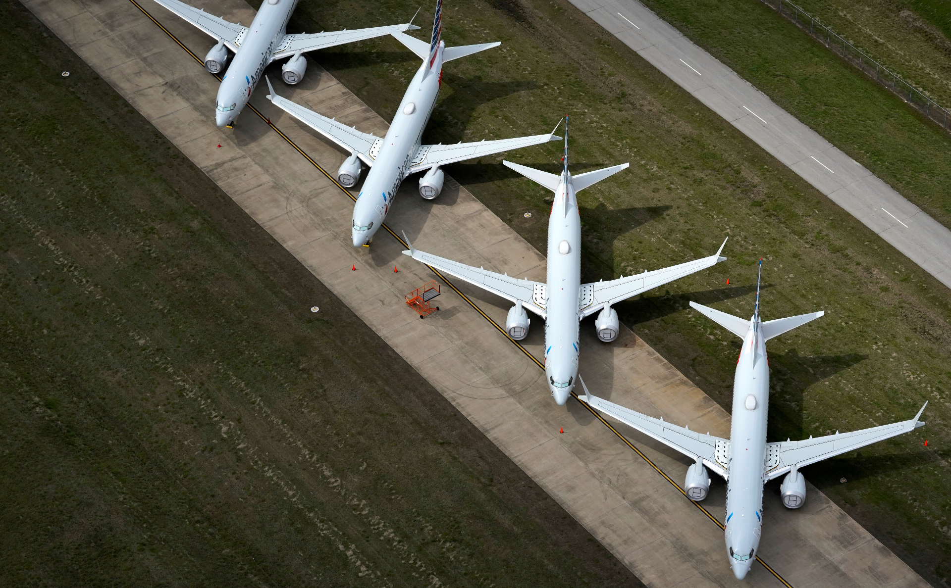 WSJ назвала возможный срок возобновления эксплуатации Boeing 737 MAX