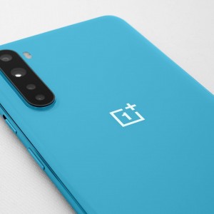 Опубликованы первые фото и видео распаковки OnePlus Nord