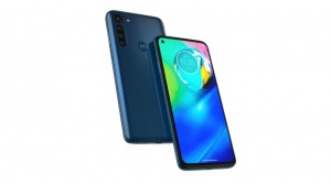 Motorola Moto G8 и Moto G8 Power начинают получать обновление Android 11