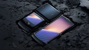 Motorola Razr 5G начинает получать обновление Android 11