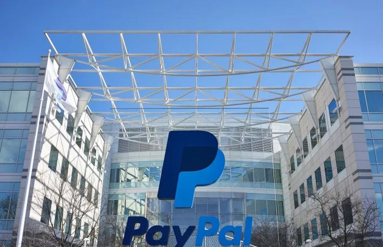 PayPal позволит клиентам совершать операции с криптовалютами