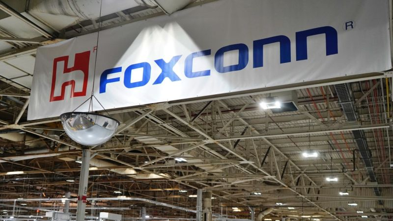 Foxconn построит в Индии фабрику электронных компонентов за $194 млн