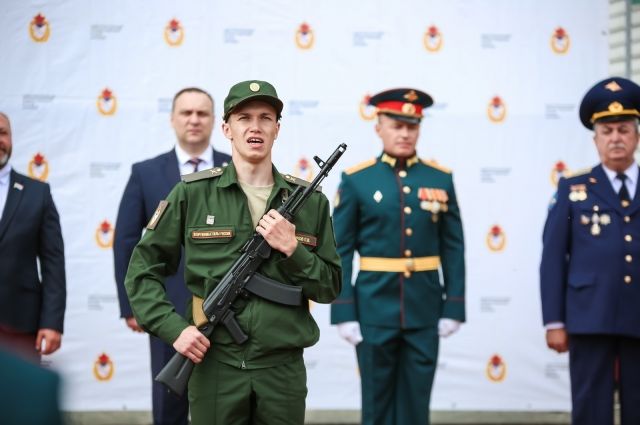 Действующего чемпиона Европы по шорт-треку призвали в российскую армию