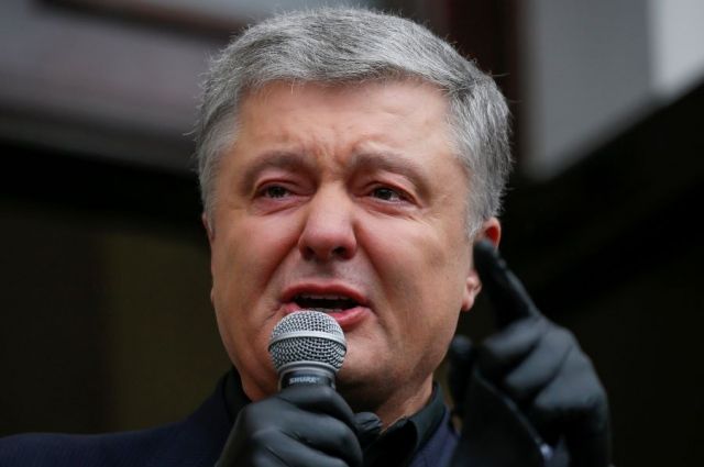 Адвокат сообщил о четырёх новых делах в отношении Порошенко