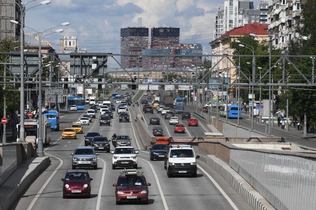 Автоэксперт пояснил необходимость строительства ЮВХ в Москве