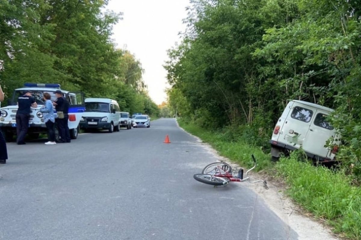 Полиция ищет свидетелей ДТП с 7-летней девочкой в Погарском районе