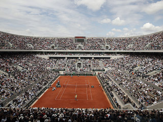 Организаторы Roland Garros будут впускать на матчи в пять раз меньше зрителей