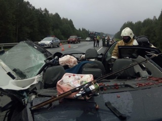 Два человека погибли в лобовом ДТП в Карелии, еще четверо получили травмы