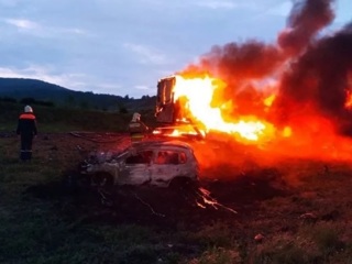 Два человека погибли в огненном ДТП с фурой в Саратовской области