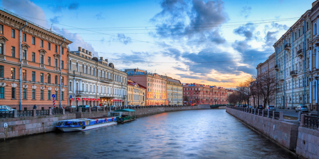 В Санкт-Петербурге вводятся QR-коды для посещения общепита, музеев, концертов и магазинов