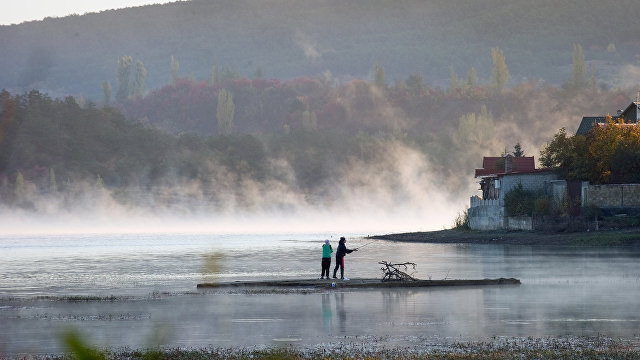 Вода по графику. Почему в Крыму третью неделю выключают воду (Українська правда, Украина)