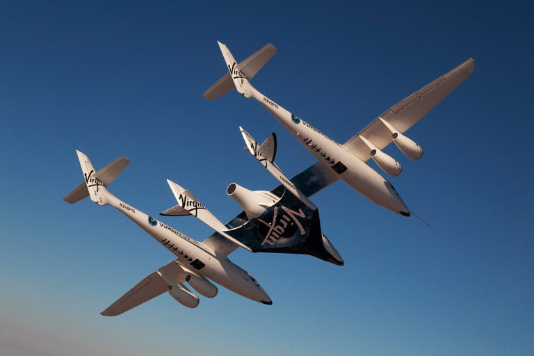 Билеты на ближайшие рейсы Virgin Galactic продают по 450 000 долларов