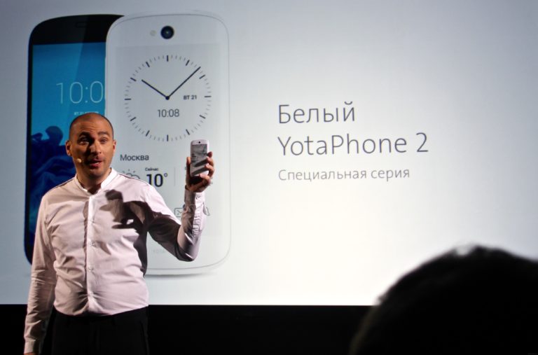 Российский смартфон возможен? Расшифровка интервью с создателем YotaPhone Владом Мартыновым