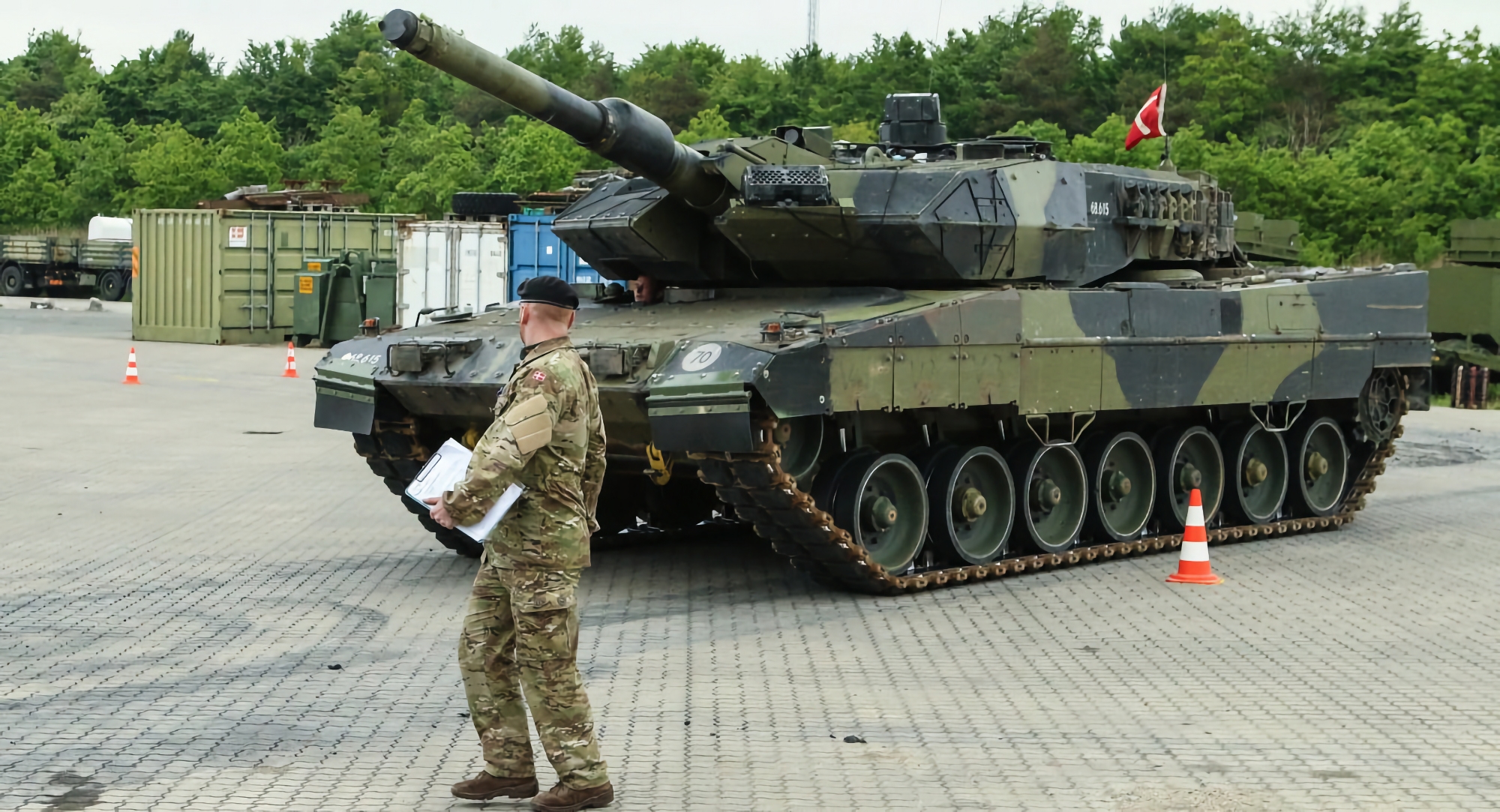 Министр обороны Украины: ВСУ получили от партнёров около 60 танков Leopard 2