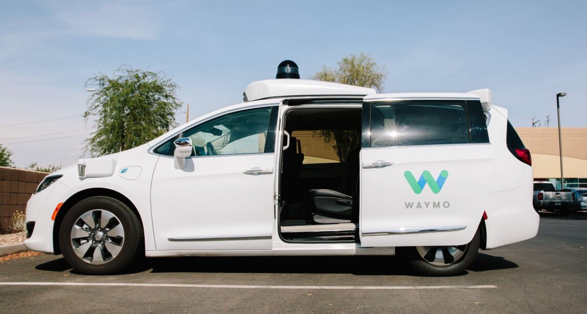 Как выглядит поездка внутри автономного такси Waymo?