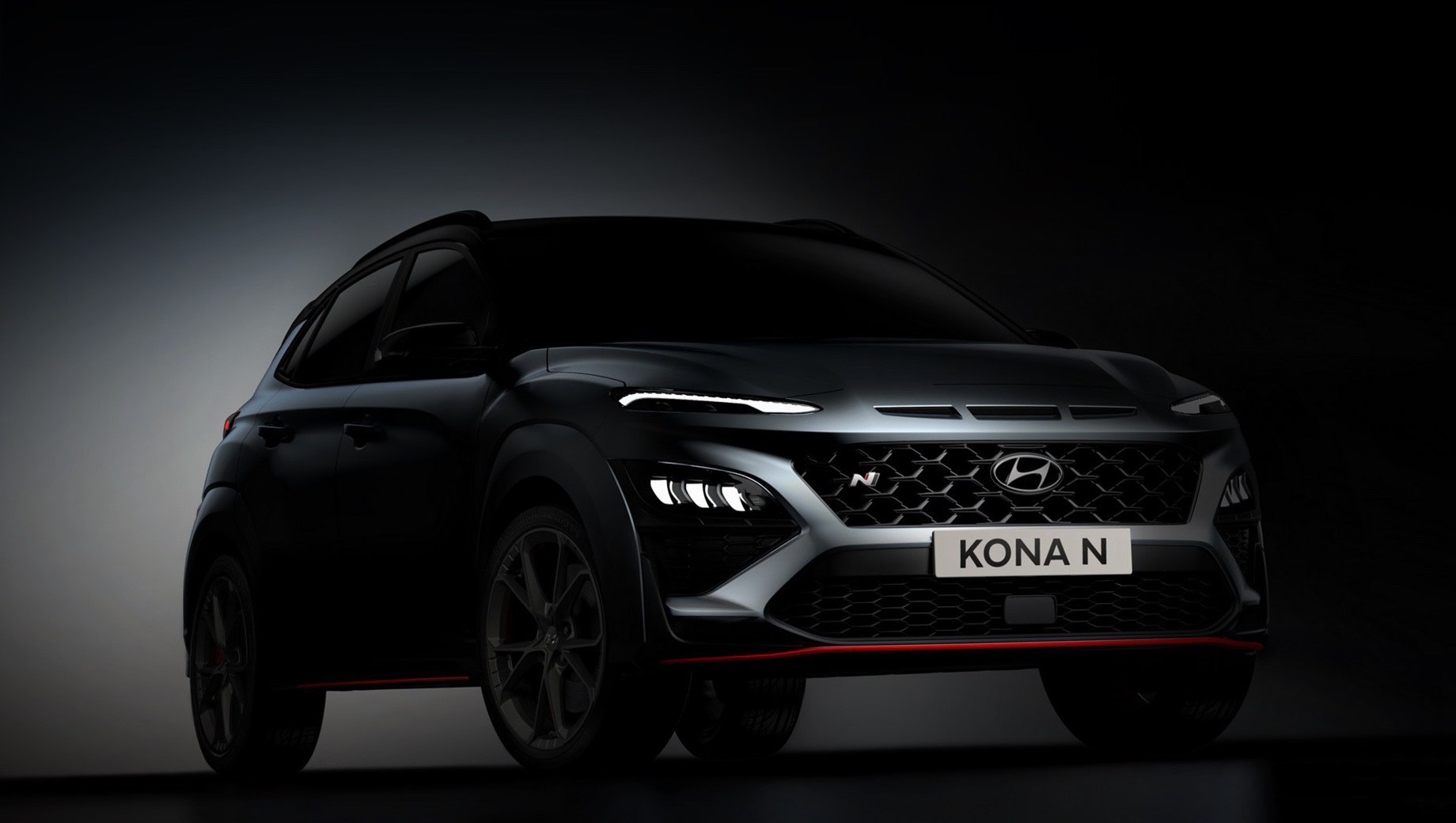 Дополнено: Кроссовер Hyundai Kona N показался без камуфляжа