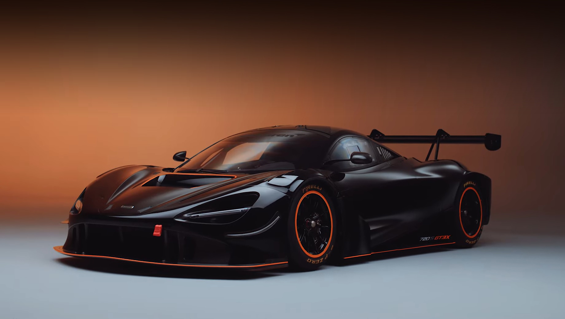 Купе McLaren 720S GT3X порадует любителей трек-дней мощностью