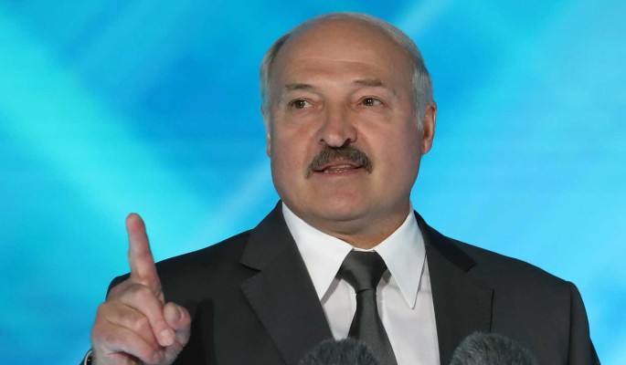 Лукашенко признался, что не уверен в своей победе на выборах