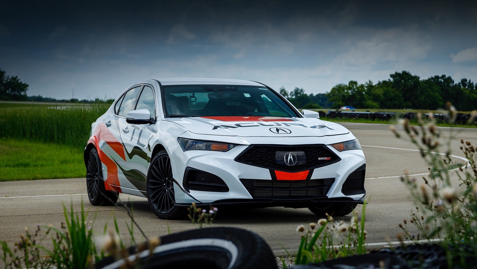 Седан Acura TLX Type S примет участие в гонке Pikes Peak