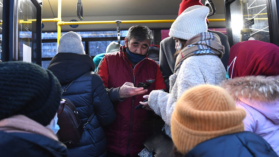 В Казани несколько кондукторов пострадали в стычках с пассажирами из-за QR-кодов