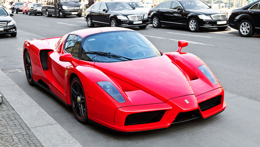 Механик разбил лимитированную Ferrari Enzo cтоимостью $3 млн