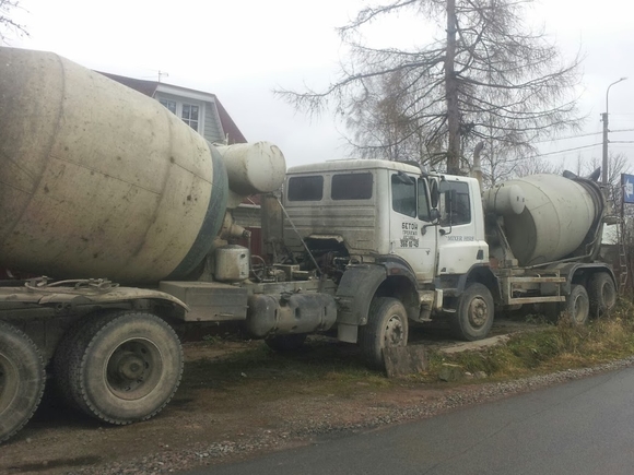 Смертельная авария с бетономешалкой произошла в Подмосковье