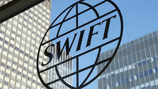 Страны ЕС договорились об отключении Сбербанка от SWIFT