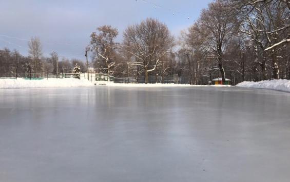 Открыли каток на Перекальского