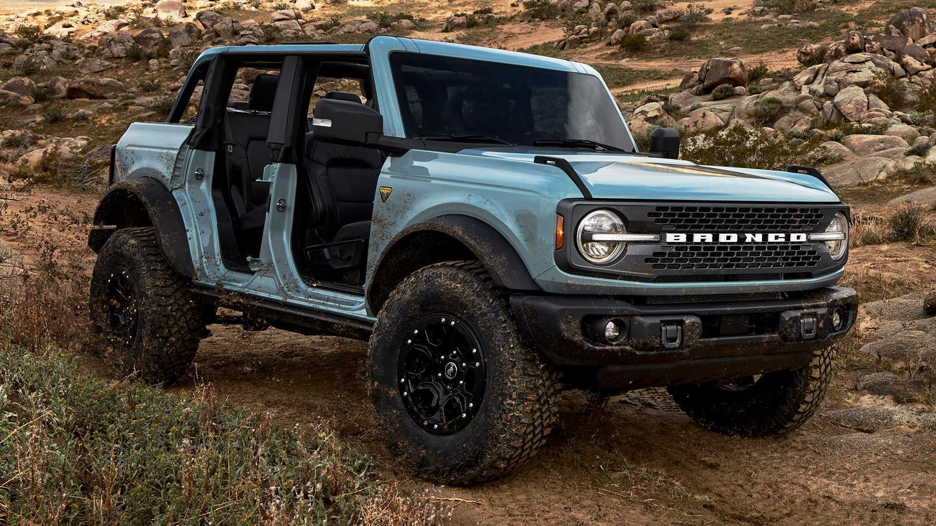 Ford Bronco лишился съёмного ветрового стекла