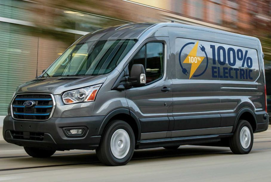 В России начнут выпускать электрические Ford Transit