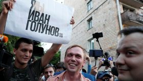 Иван Голунов требует 5 млн рублей с задержавших его полицейских