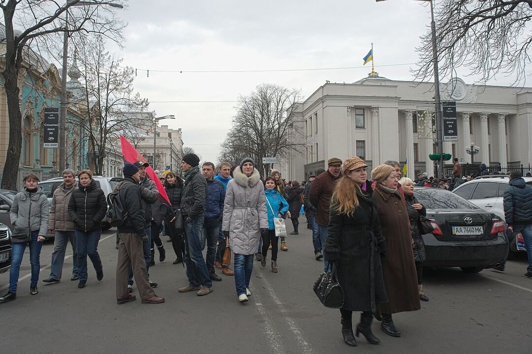 Украинцам предложили легализовать марихуану в медицинских целях