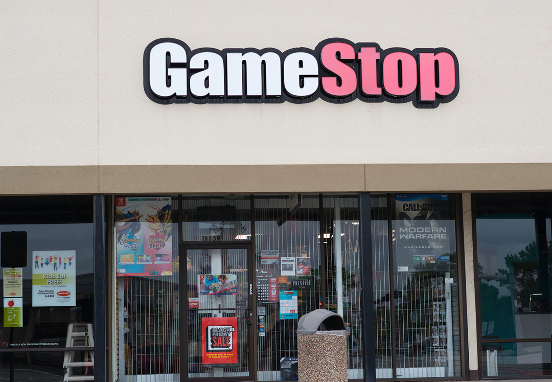 Robinhood запретил покупать акции GameStop после флешмоба на Reddit. Инвесторы пошли в суд