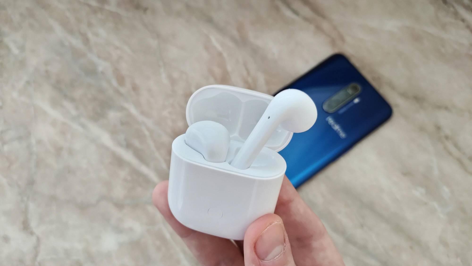 AirPods из Китая и втрое дешевле. Плюсы и минусы беспроводных наушников Realme Buds Air