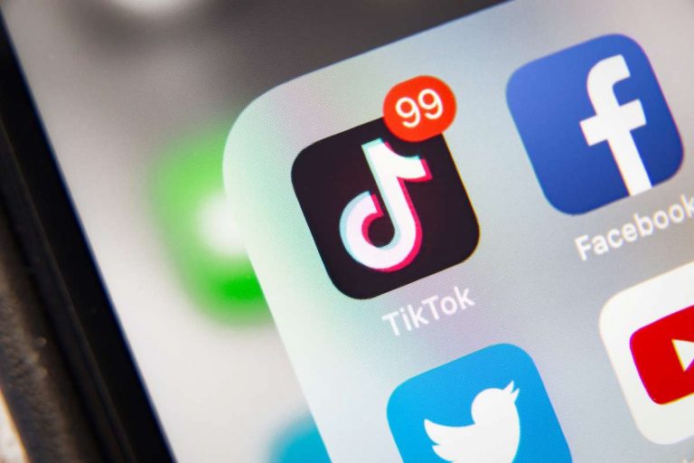 Американские инвесторы оценили TikTok в $50 млрд и захотели его купить