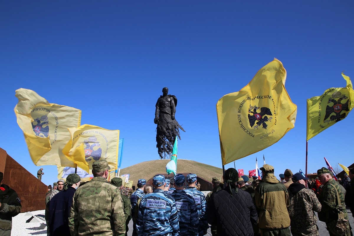 У мемориала Советскому солдату в Тверской области состоялось открытие международной экспедиции «Ржев. Калининский фронт»