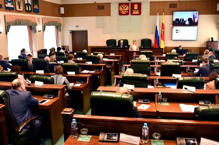 В Законодательном Собрании прошли публичные слушания по проекту бюджета Тверской области