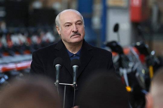 Лукашенко рассказал о своих миллиардах и дворцах