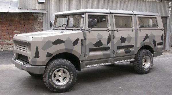 Вполне сошел бы за Hummer: Каким был не вошедший в серию УАЗ «Карди»?