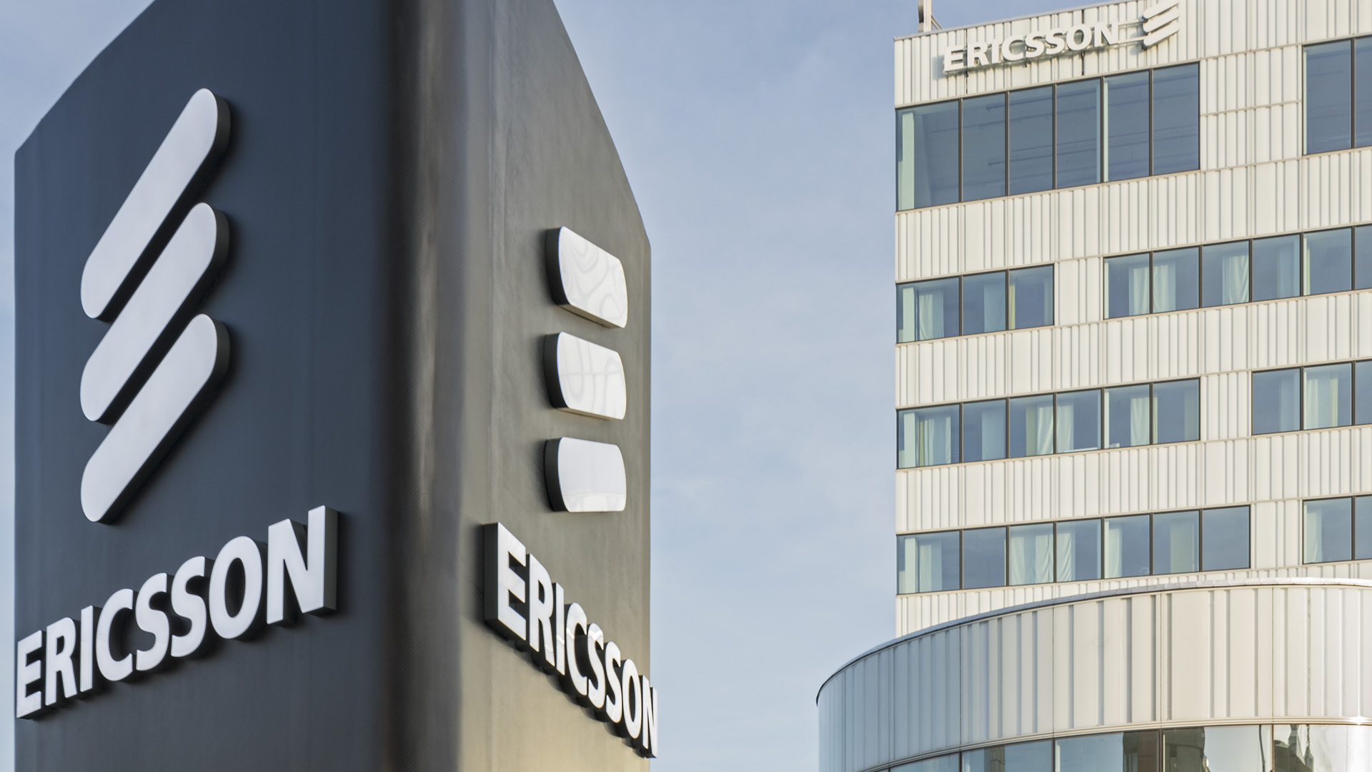 Ericsson пригрозила уходом из Швеции из-за притеснений Huawei