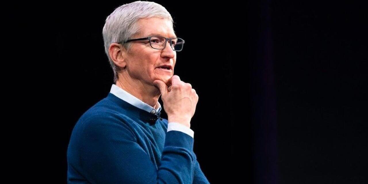 Сколько заработал глава Apple Тим Кук за 2020 год